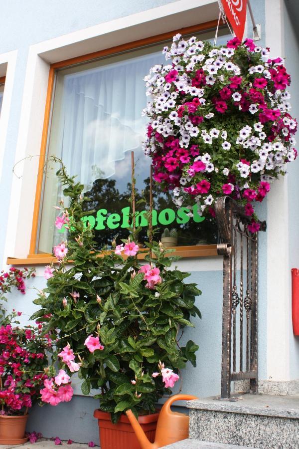 Gasthof Koller Mariasdorf 외부 사진